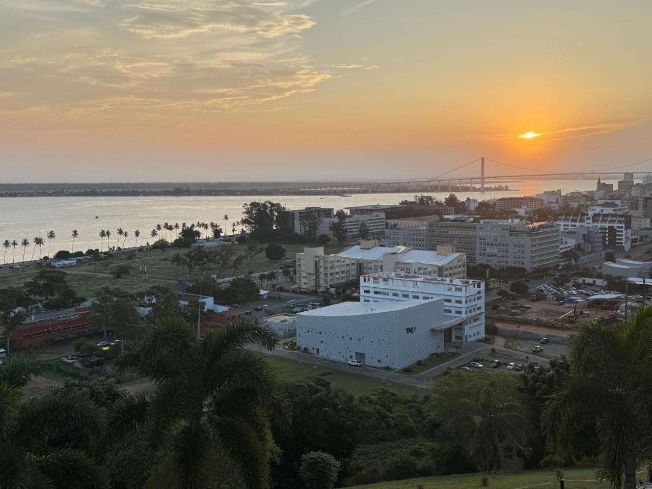 Hotel Cardoso Maputo Exterior foto